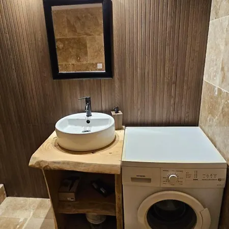 Apartamento T2 Paisible Quartier Vigna Majo,