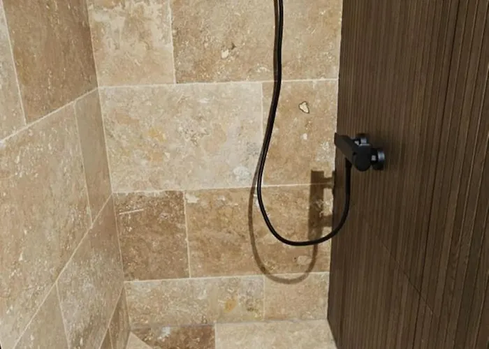 Appartement T2 Paisible Quartier Vigna Majo, Olmeto (Corsica)